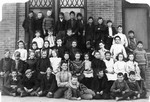 Class photo of students at Central School.